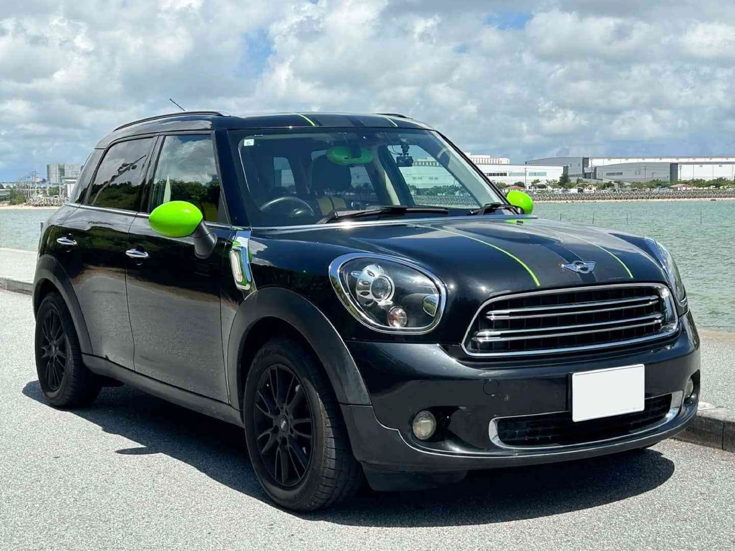 MINI ミニクーパークロスオーバー